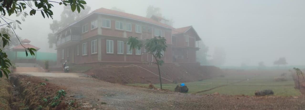 Vanvarsha Resort Chandoli Eksteriør billede